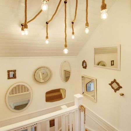 Luxury Lodge In The Heart Of The Cotswolds サイレンセスター エクステリア 写真