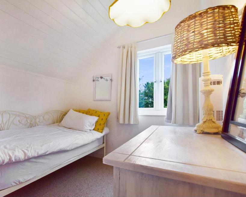 Luxury Lodge In The Heart Of The Cotswolds サイレンセスター エクステリア 写真
